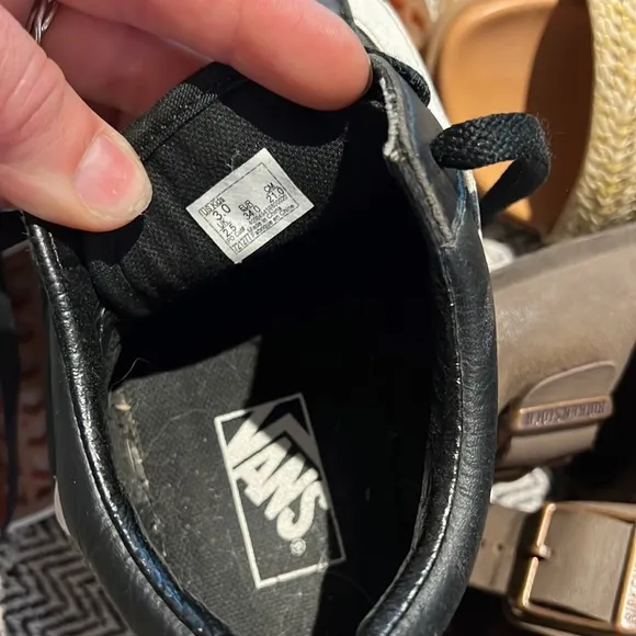 Lot of girls play shoes, size 2 3