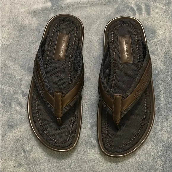 Louis Vuitton Men's Tulum blue/Brown Flip Flop size 11