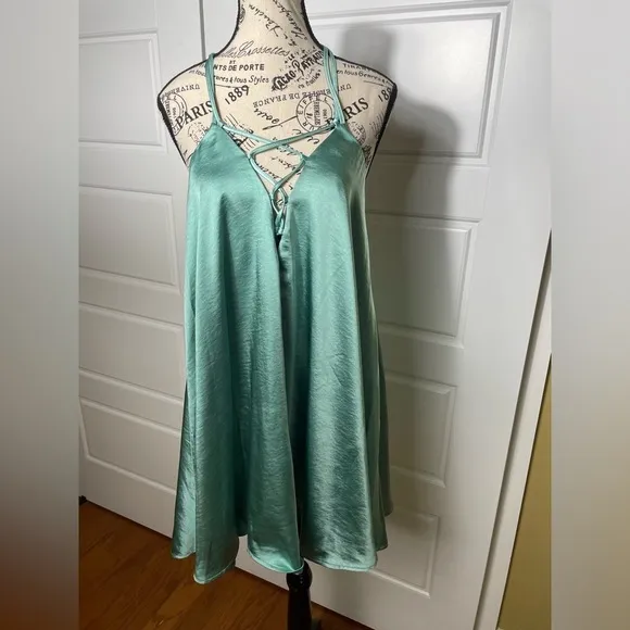 Lovers and Friends Kayleigh Trapeze Dress in Mermaid Green NWT Size Large