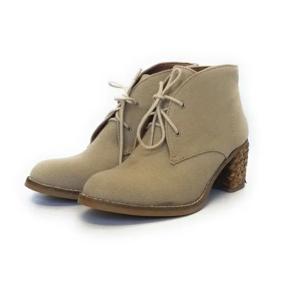 Lucky Brand Hale Canvas Ankle Booties in Natural Tan Womens Size 8
