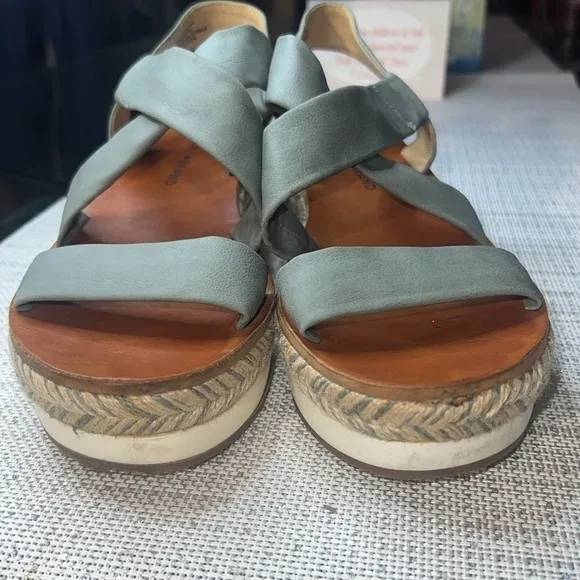 Lucky Brand Johannas Platform Sandals Size7US/37.5 EUR, espadrilles