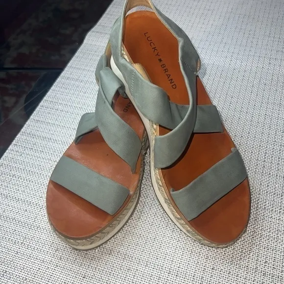 Lucky Brand Johannas Platform Sandals Size7US/37.5 EUR, espadrilles