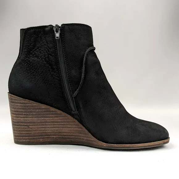 Lucky Brand Zanta Suede Wedge Heel Bootie Side Zipper Chunky Trendy Black 9.5