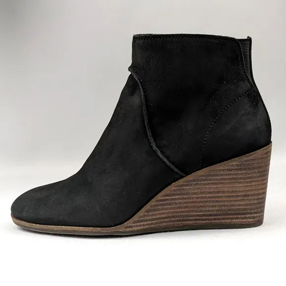 Lucky Brand Zanta Suede Wedge Heel Bootie Side Zipper Chunky Trendy Black 9.5