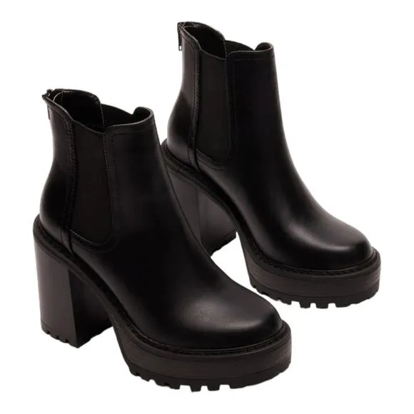 Madden Girl Black KRISSY Chelsea BOOT Chunky Boots Women 8.5 Faux Leather Bootie