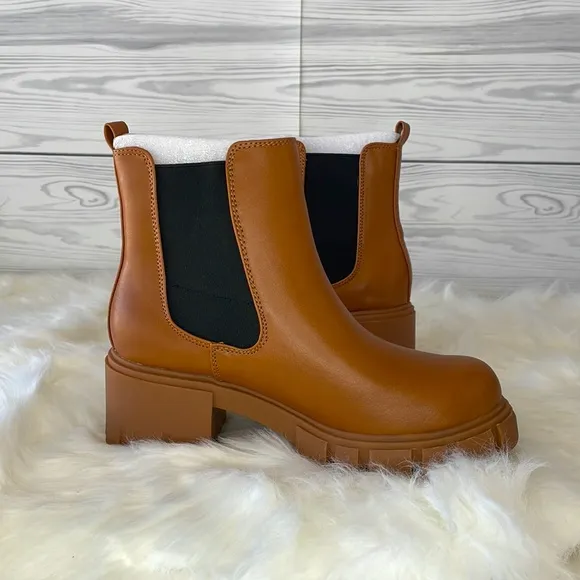 Madden Girl “Tessa” Platform Chelsea Boots