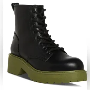 MADDEN GIRL WOMENS CARRA COMBAT BOOT BLACK/OLIVE
