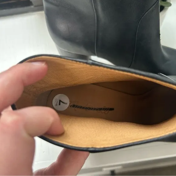 Madewell Black Ankle Boots with Chunky Heel