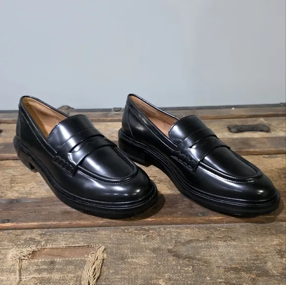 Madewell Classic Black Leather &quot;The Vernon Loafer&quot; with Cloudlift Lite Padding.