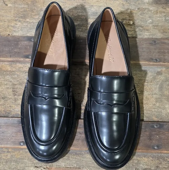 Madewell Classic Black Leather &quot;The Vernon Loafer&quot; with Cloudlift Lite Padding.