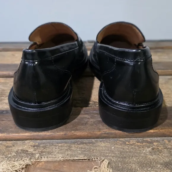 Madewell Classic Black Leather &quot;The Vernon Loafer&quot; with Cloudlift Lite Padding.