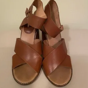 Madewell Frida Criss Cross Brown Leather Block Heel Sandals