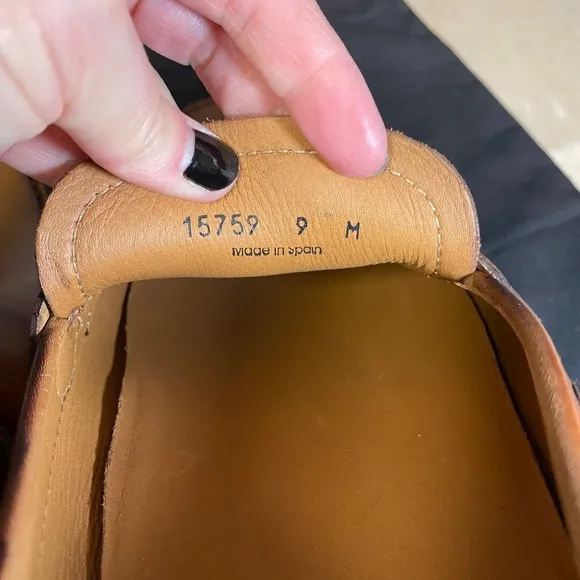 Magnanni Size 9 &quot;Vance&quot; Brown Leather Penny Loafers • Excellent Condition
