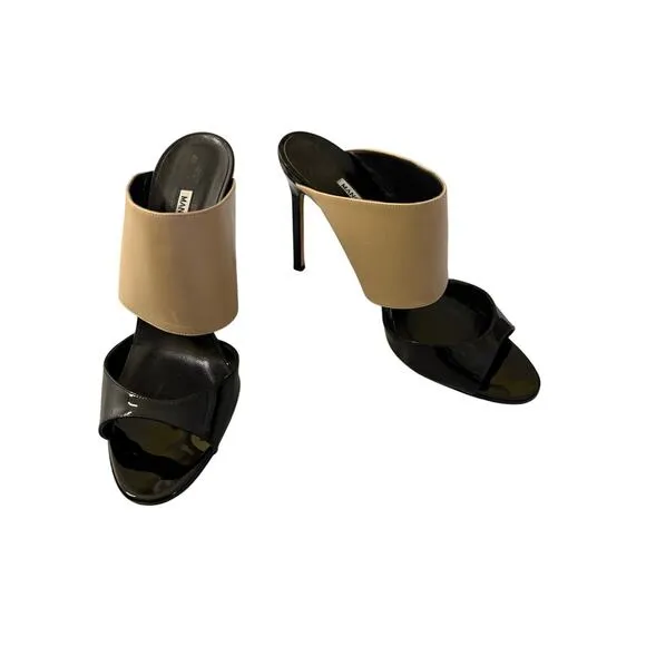 MANOLO BLAHNIK Beige Black Patent Leather Ripta Double Band Slide Sandals