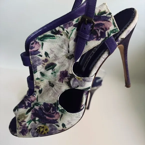 Manolo Blahnik Floral Cotton Slingback Purple Heels Sandals Shoe Size 11.5