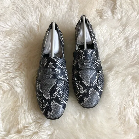 Marc Fisher Chang 2 Snake Embossed Penny Loafer 6