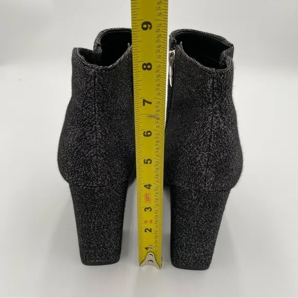 Marc Fisher Gemi Silver Metallic Chunky Heeled Ankle Boots Booties 9.5 (NWOT)