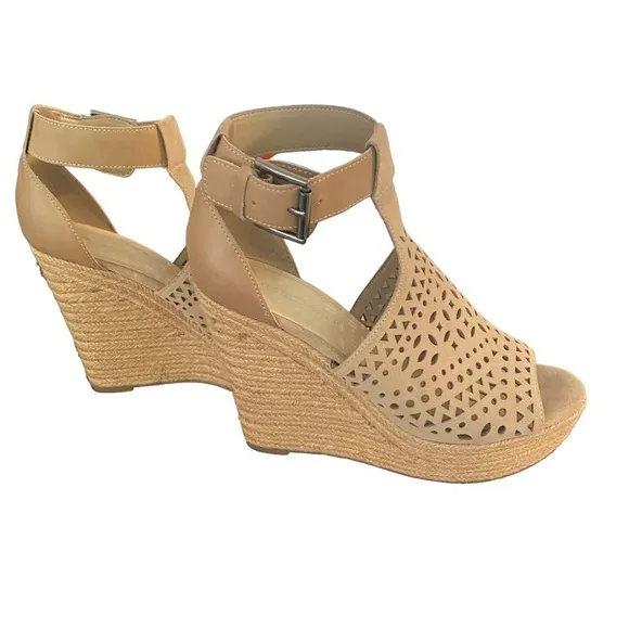 Marc Fisher Hasina suede platform espadrille wedge sandals tan Size 7