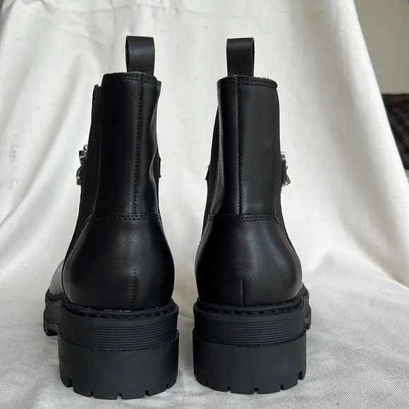 MARC FISHER Parrie chunky chain leather booties black size 8,5