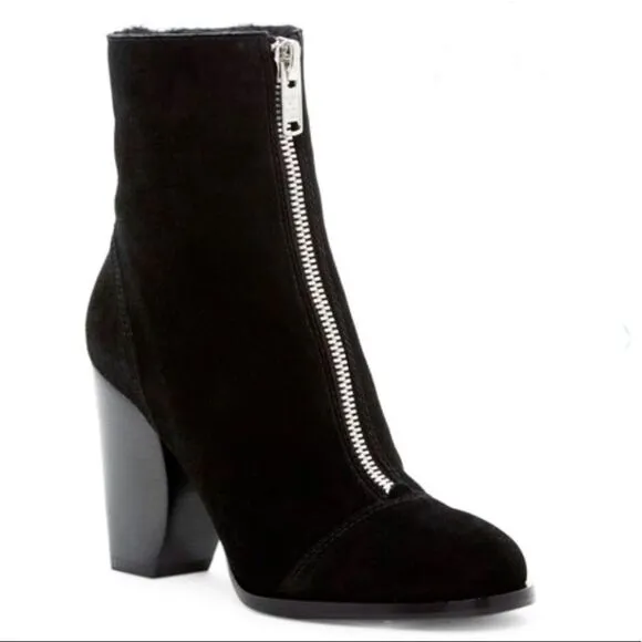 Marc Jacobs black suede shearling lined half moon boots booties 39