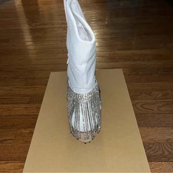 Matisse Leather Dolly Western Boot White &amp; Metallic Fringe Detail Women’s 6.5