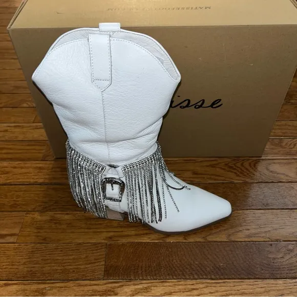 Matisse Leather Dolly Western Boot White &amp; Metallic Fringe Detail Women’s 6.5