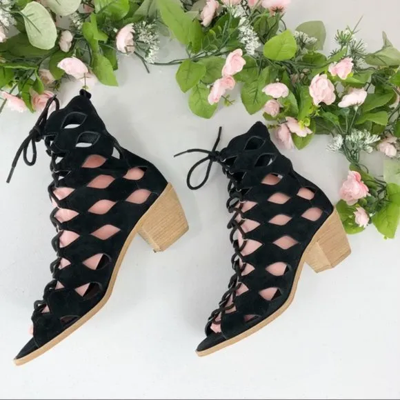 Matisse made in Brazil black sandals size 8 M