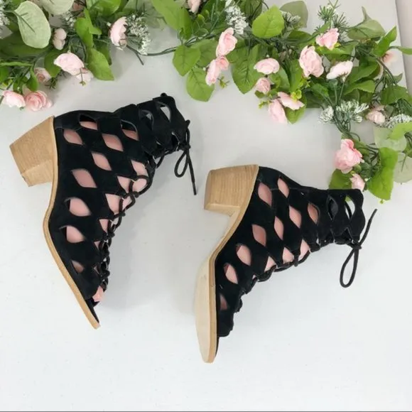 Matisse made in Brazil black sandals size 8 M