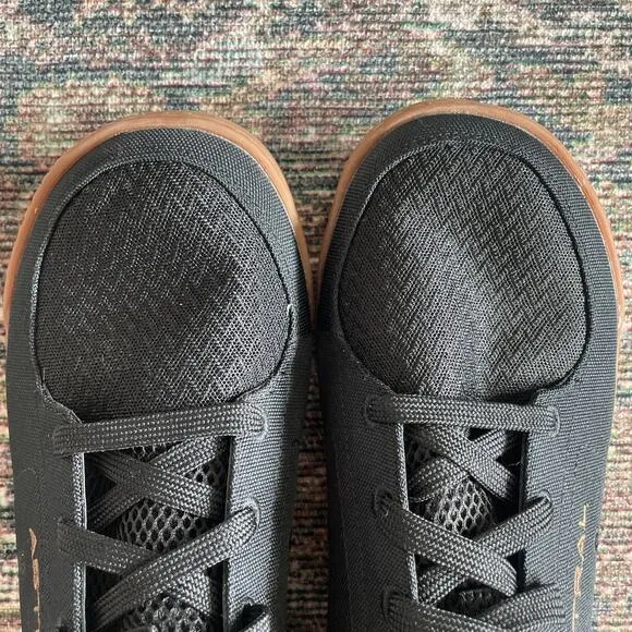 Mens 8 Astral Loyak Sneakers Boat Shoes Black Trail Lace Up Minimalist Barefoot