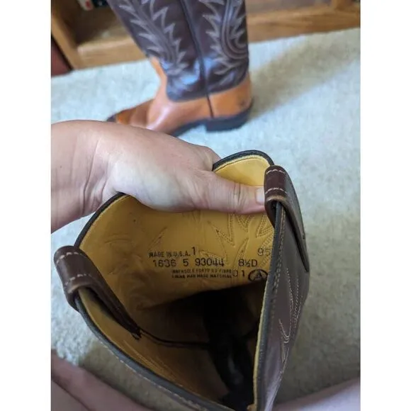 Men’s 8.5D Brown Leather Western Cowboy Boots Pointed Toe Mid Calf Shaft