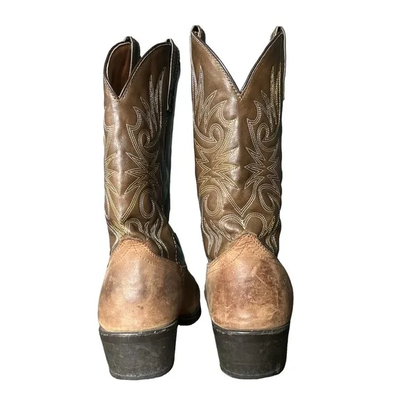 Men’s Laredo Leather round toe brown cowboy boots size 8.5