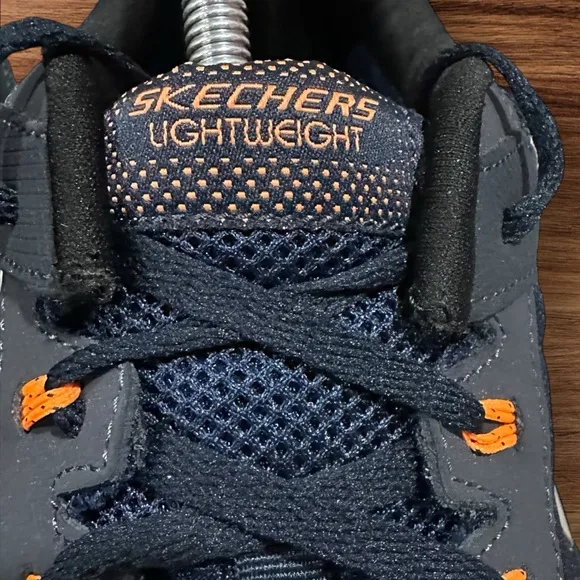 Men’s Skechers Navy &amp; Orange Mesh S Logo Lightweight Running Sneakers, Size 12.