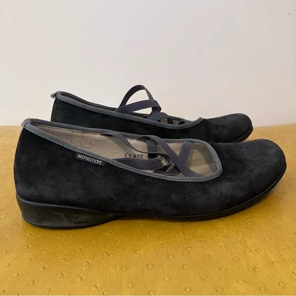 Mephisto Women’s Gray Sz.7  Strappy Ballet Flats Leather