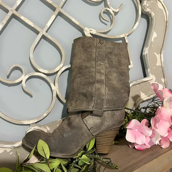 Mia Boutique Boots Mid Calf TaupeHeeled Womens 6