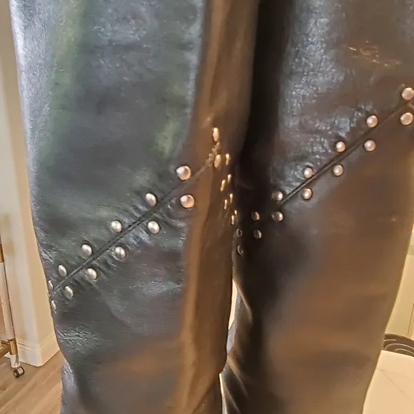 Michael Kors Astor tall slouch boots (8 1/2) runs big so can fit 9