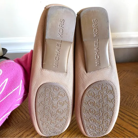 Michael Kors Hamilton Loafers w/Gold Lock Women Slip On driving loafers 7.5