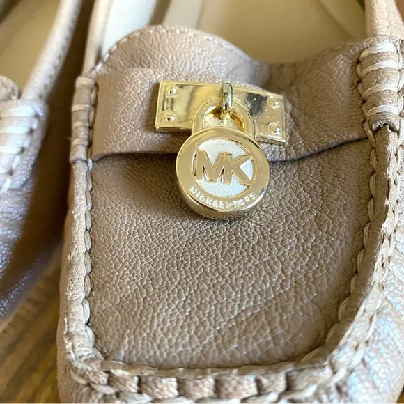 Michael Kors Hamilton Loafers w/Gold Lock Women Slip On driving loafers 7.5