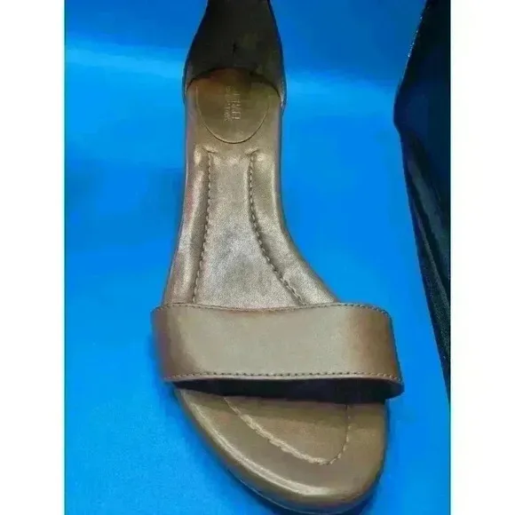 Michael Kors Women's Brown Open Toe Ankle Strappy Block Heel Sandals Size 8.5