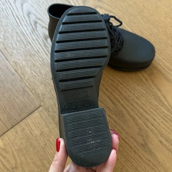 Mini Melissa Stellar Lace Up Ankle Boots Kids - EUC - Girls Size 1 - Black