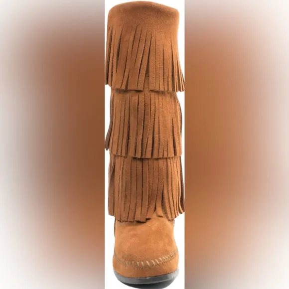 Minnetonka Women's 1632 - Calf Hi 3-Layer Fringe Boot Size 6
