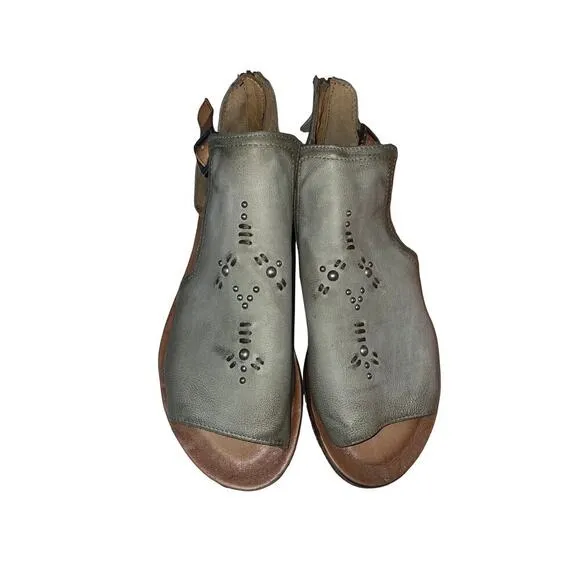 Miz Mooz Feat Wide Safe Sandals US 9/EU 40