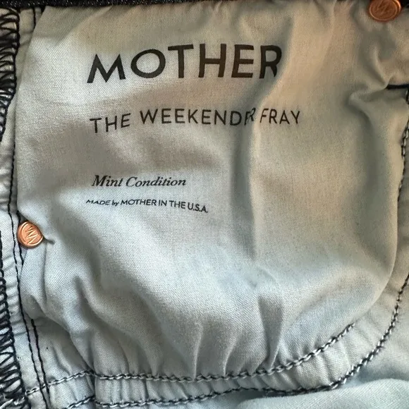 Mother Jeans The Weekender Fray Wash - Mint Condition Size 26