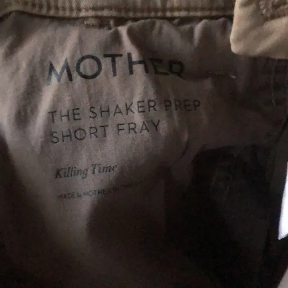 MOTHER women’s bermudas NEW The Shaker Prep Short Fray mid-high rise size 25