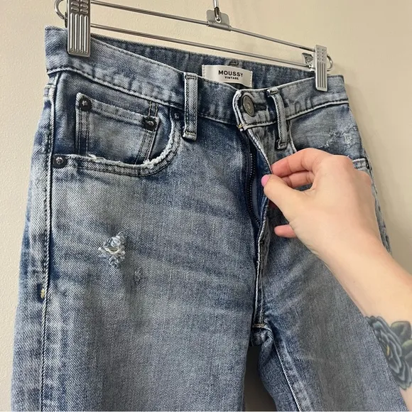 Moussy Vintage Ithan Distressed Skinny Jeans Size 23