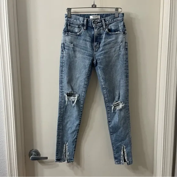 Moussy Vintage Ithan Distressed Skinny Jeans Size 23