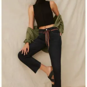 MSRP $280 Anthropology   Pilcro The Selvedge Borrowed Boyfriend Jeans 28