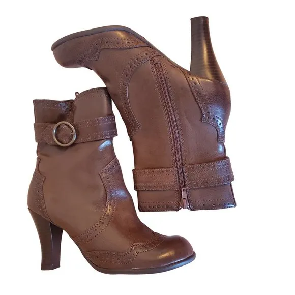 Mudd 7M Brown Chunky Heels 90s Y2K School Girl Boots ELSA Western Wingtip