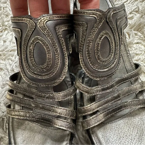 Naot Enchant Pewter &amp; Gold Leather Slip On Platform Wedge Sandals Size 39 8-8.5