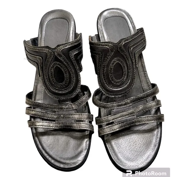 Naot Enchant Pewter &amp; Gold Leather Slip On Platform Wedge Sandals Size 39 8-8.5