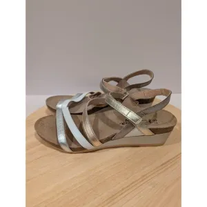 NAOT Footwear Hero Sandal Flats Strappy Hook Loop Silver Gold Womens 9.5 EU 40